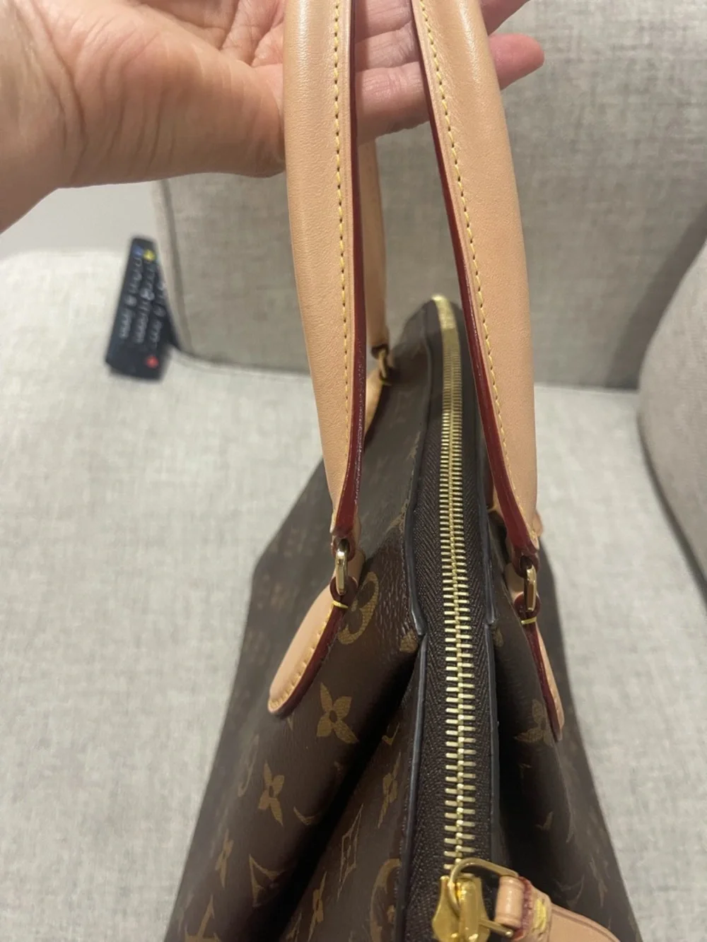 Louis Vuitton Brown Monogram Canvas Satchel with Natural Leather Handles - Picture 4 of 12